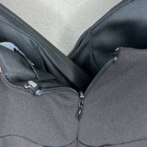 Guess Gathered Waist Surplice Neckline Stretch Little Black Dress Size 10 - Picture 9 of 16